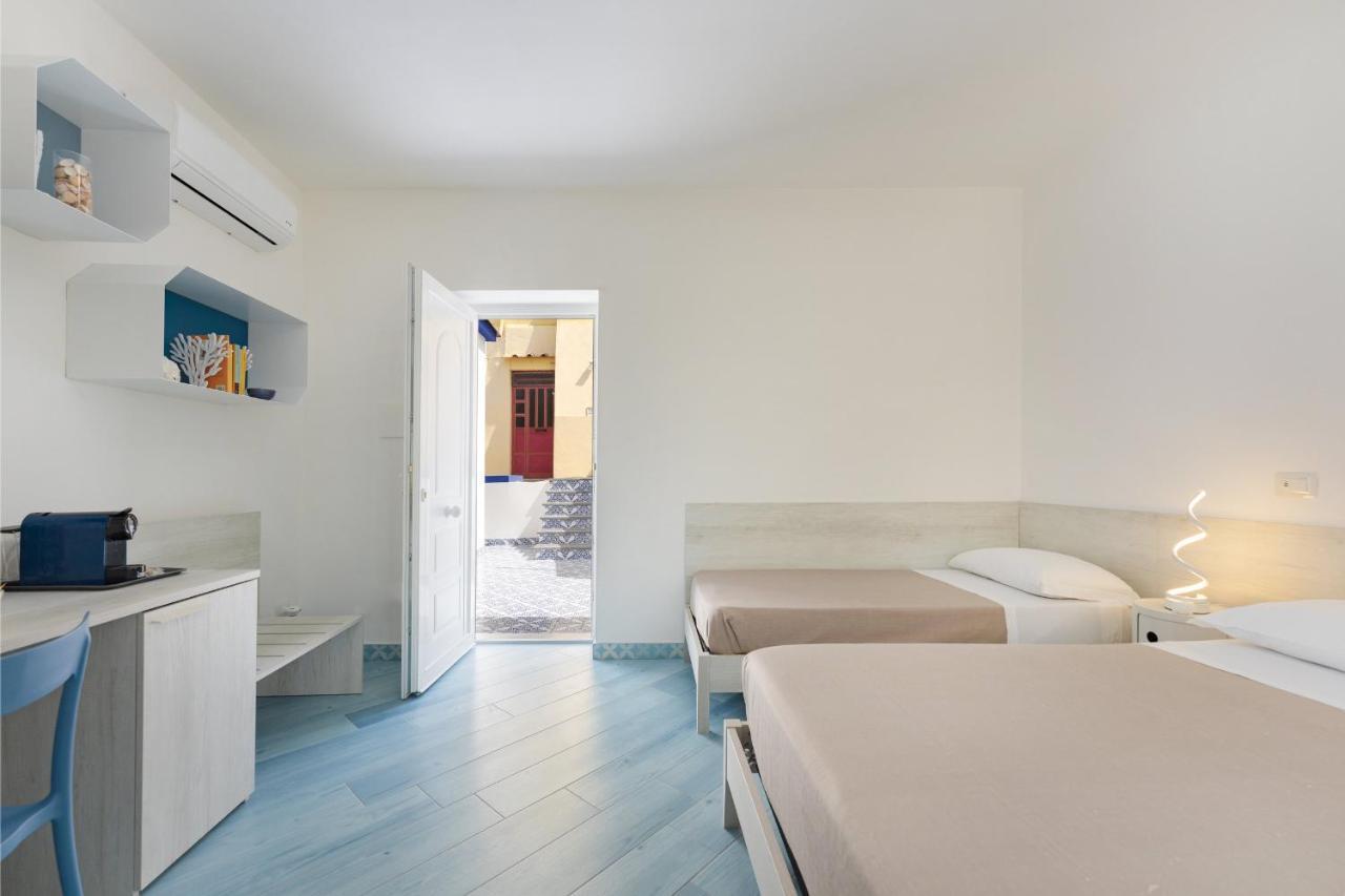 Poseidonia Rooms Procida Eksteriør billede